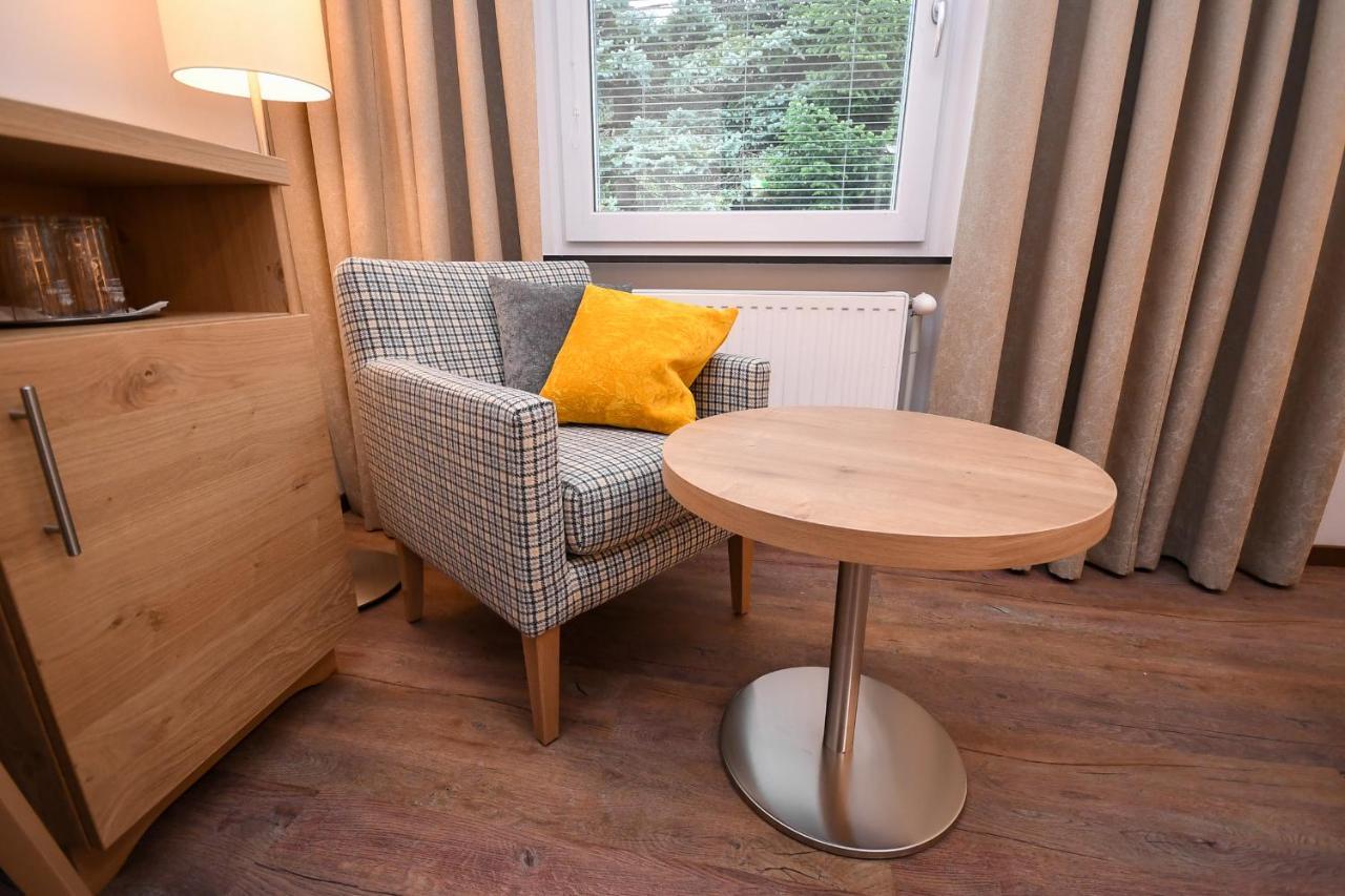 Seegasthof Hois'N Wirt - Hotel Mit Wellnessbereich Gmunden Exterior foto