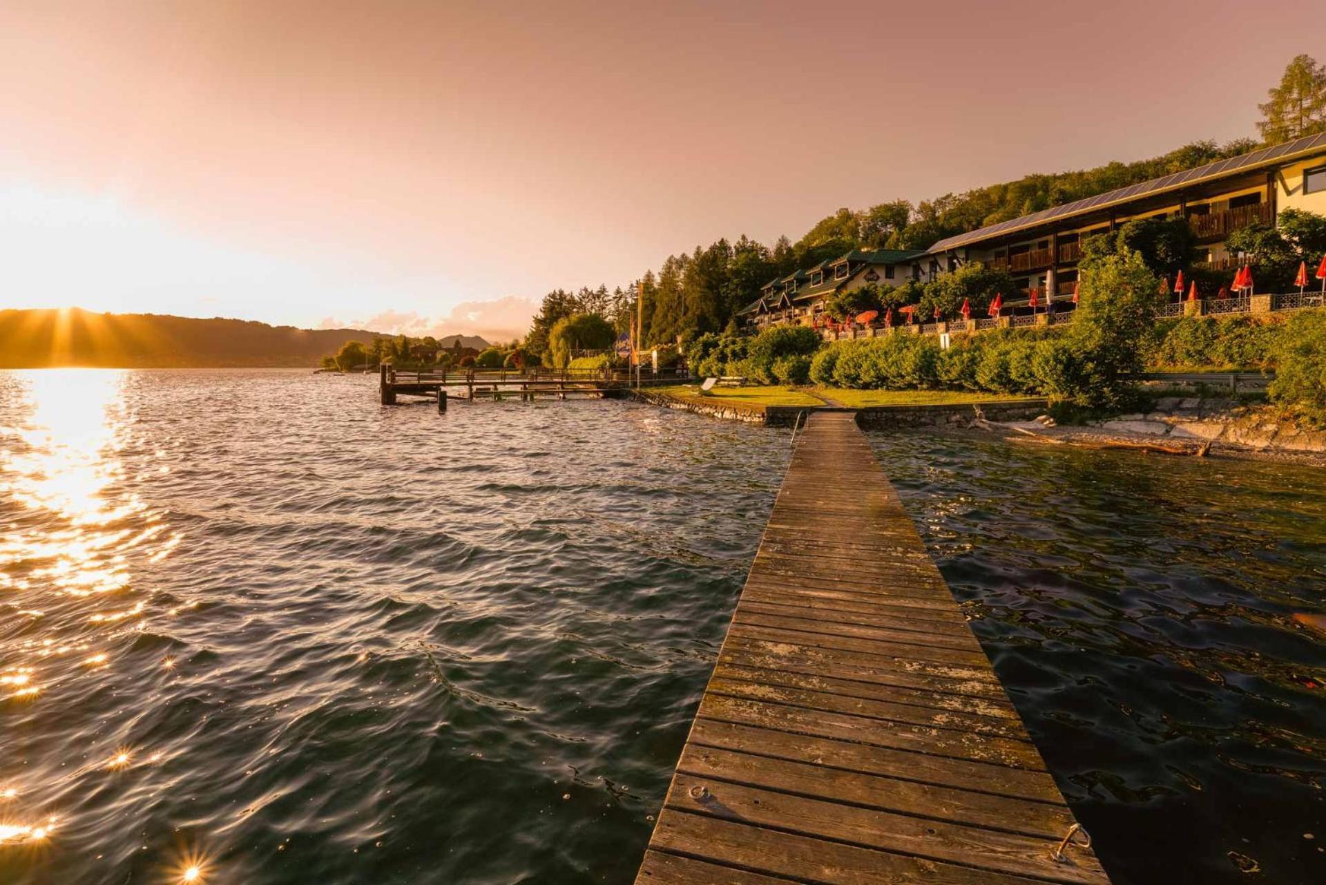 Seegasthof Hois'N Wirt - Hotel Mit Wellnessbereich Gmunden Exterior foto
